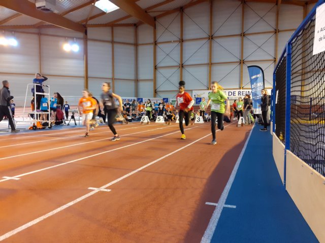 acadathleindoor201911.jpg